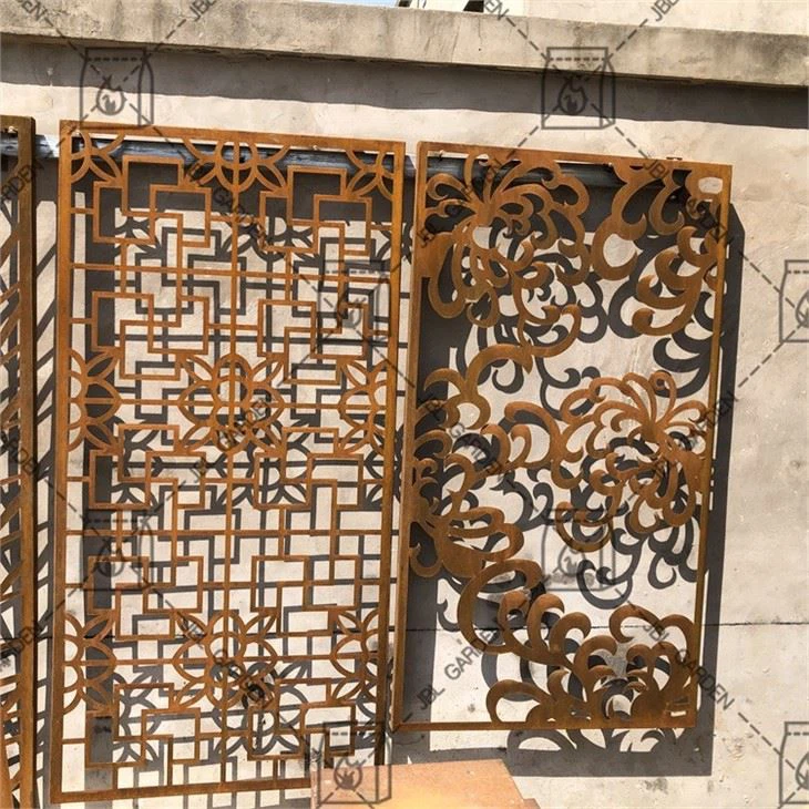 Room And Yard Screen