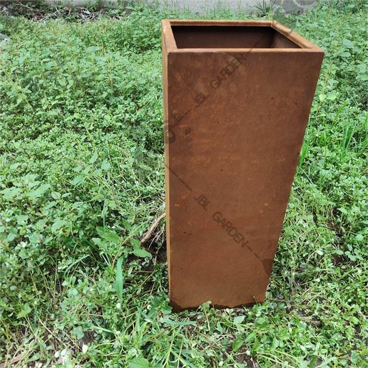 Veradek Rectangular Planter