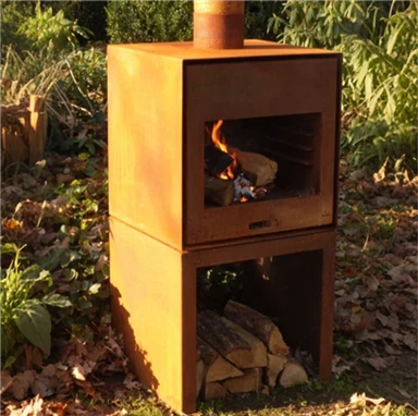 گارڈن کورٹین اسٹیل زنگ آلود چمنی